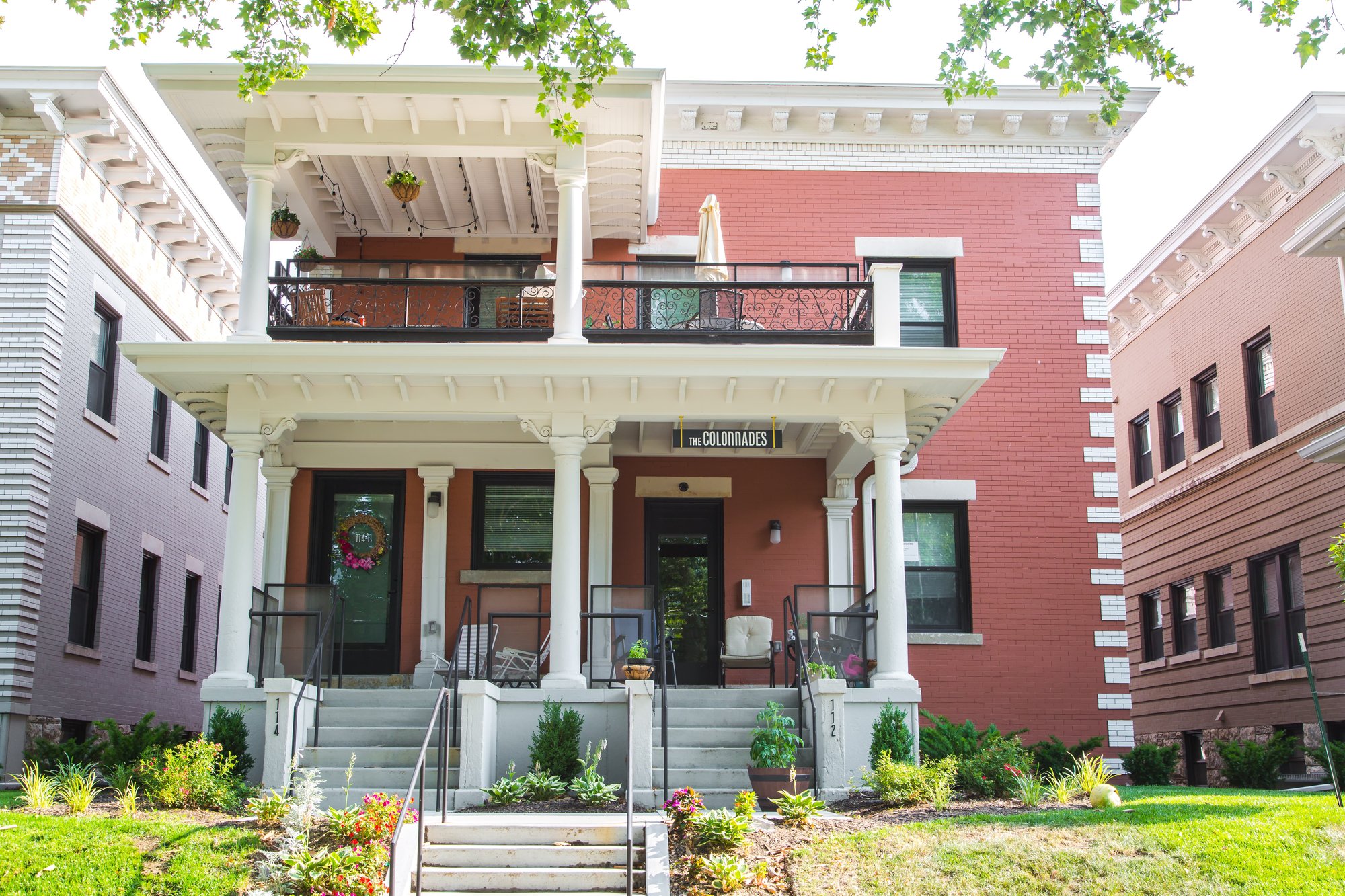 Colonnades Exterior-kansas city